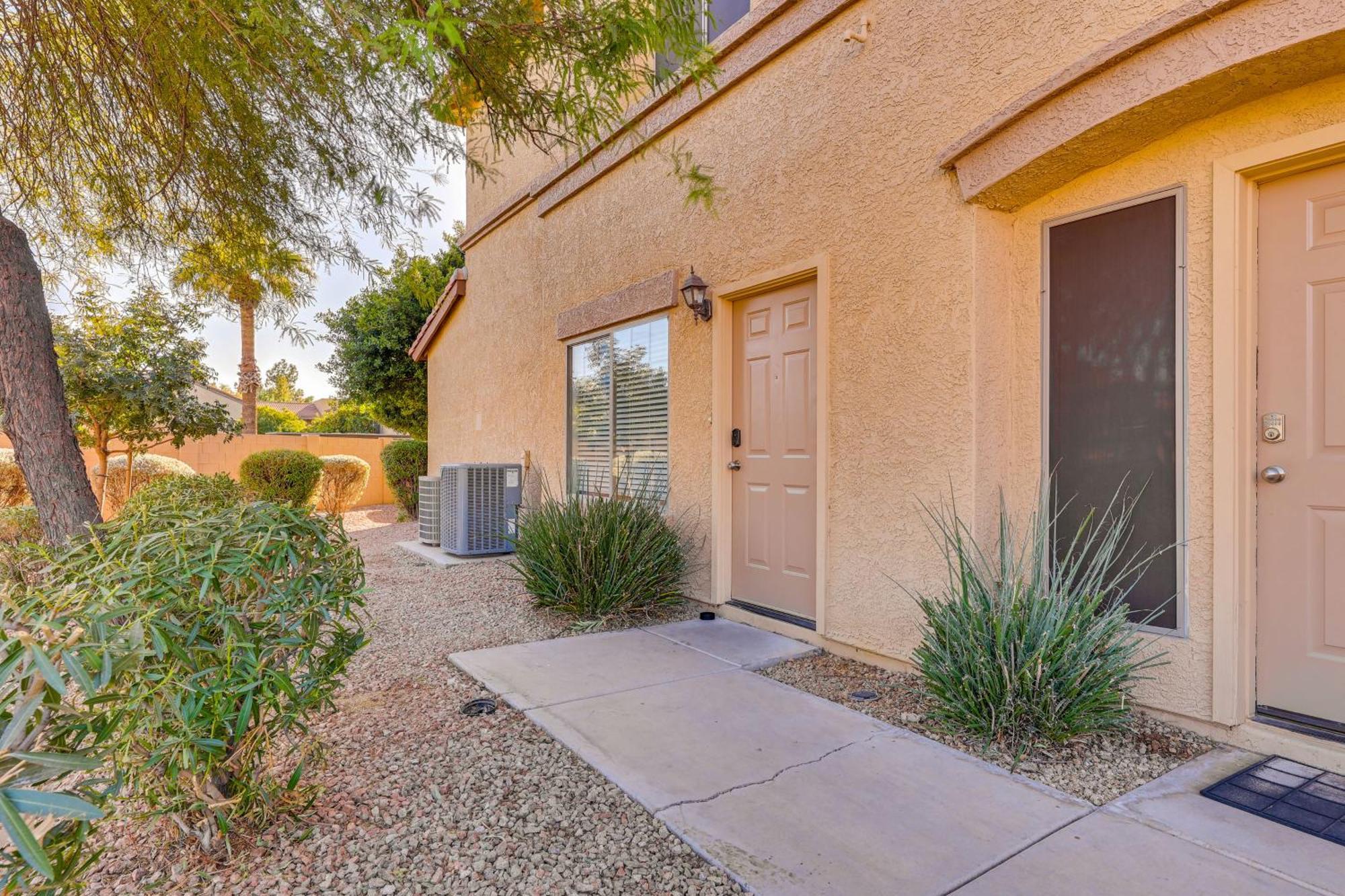 3 Mi To Dtwn Mesa Townhome With Patio Exterior foto